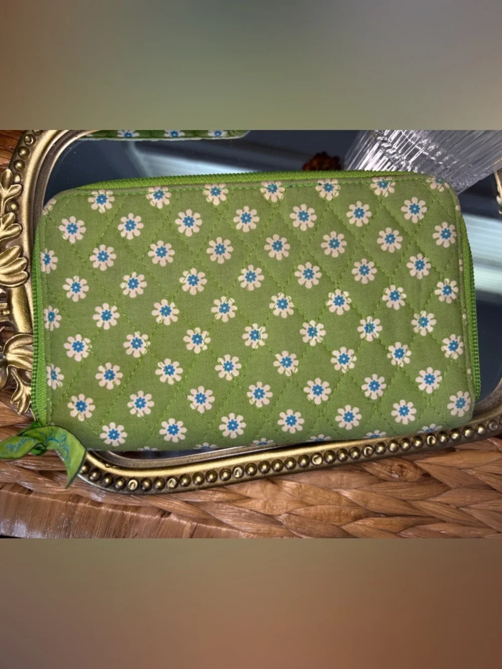 Vera Bradley 3 Piece Set, Quilted Green Floral Tote with Matching Wallet & Pouch - Picture 13 of 16